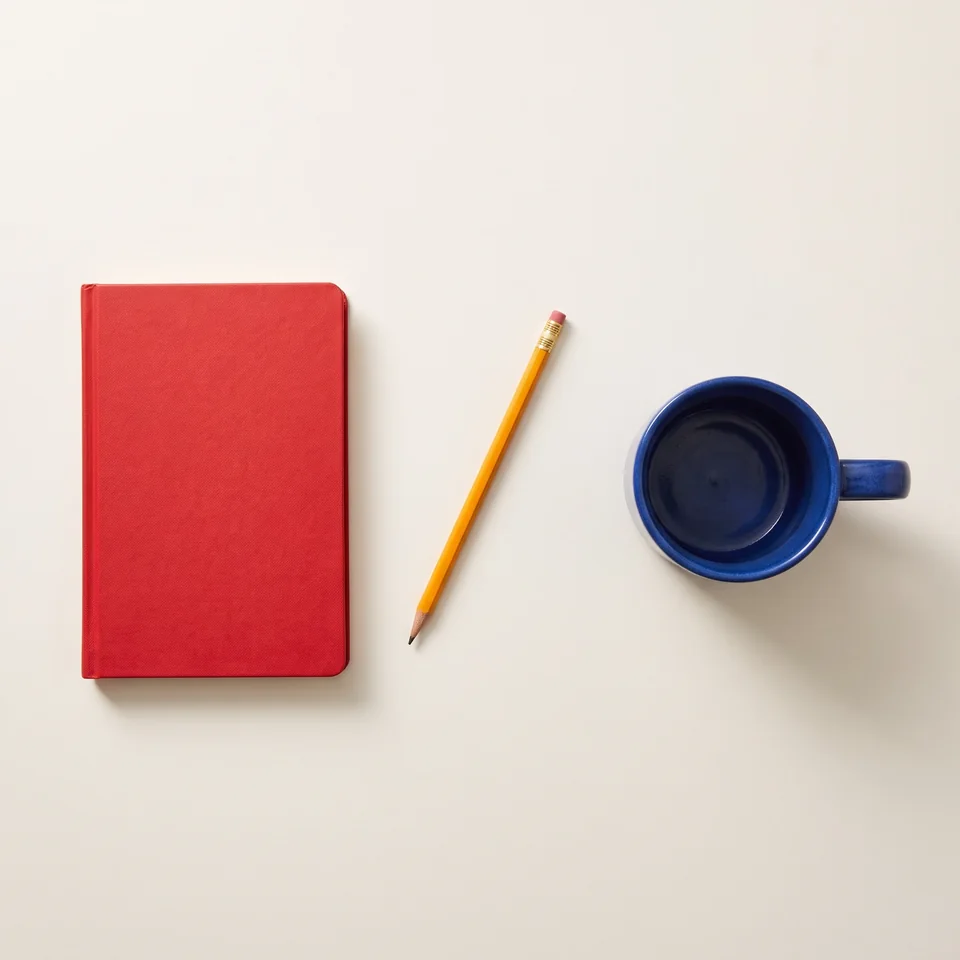 Direct the object count and placement — Generated result